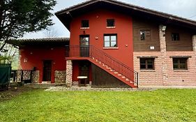 La Casería de Los Hevia 1 y 2